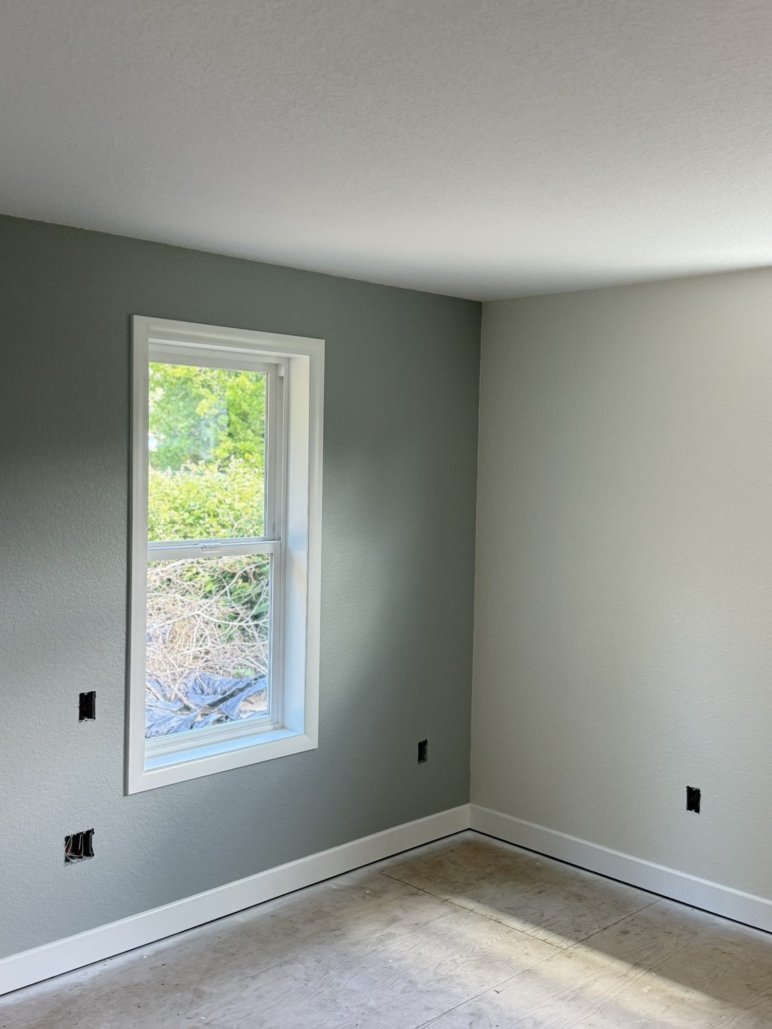 WALLS & WINDOW · DETAIL